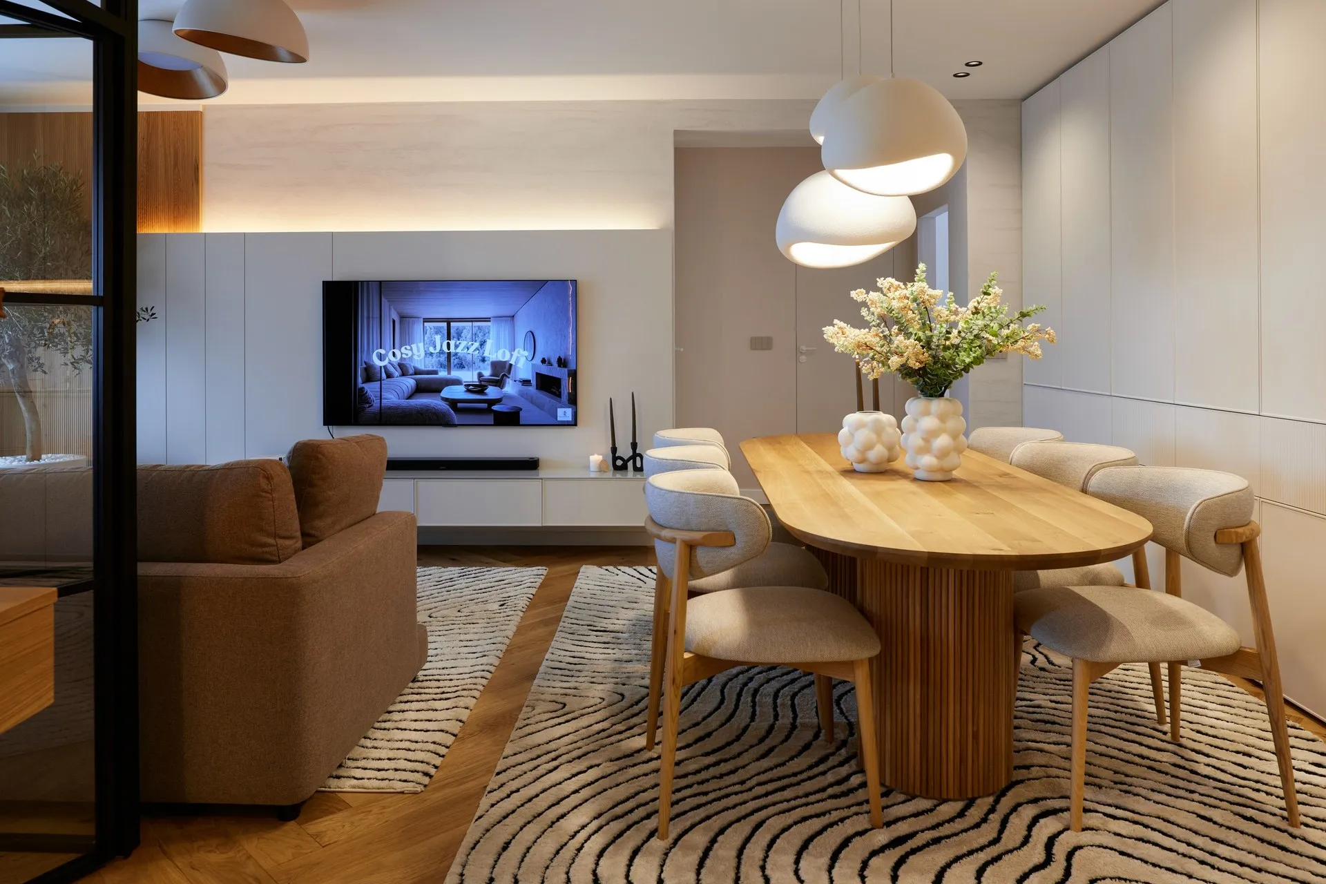 Casă complet renovată — imagine 3