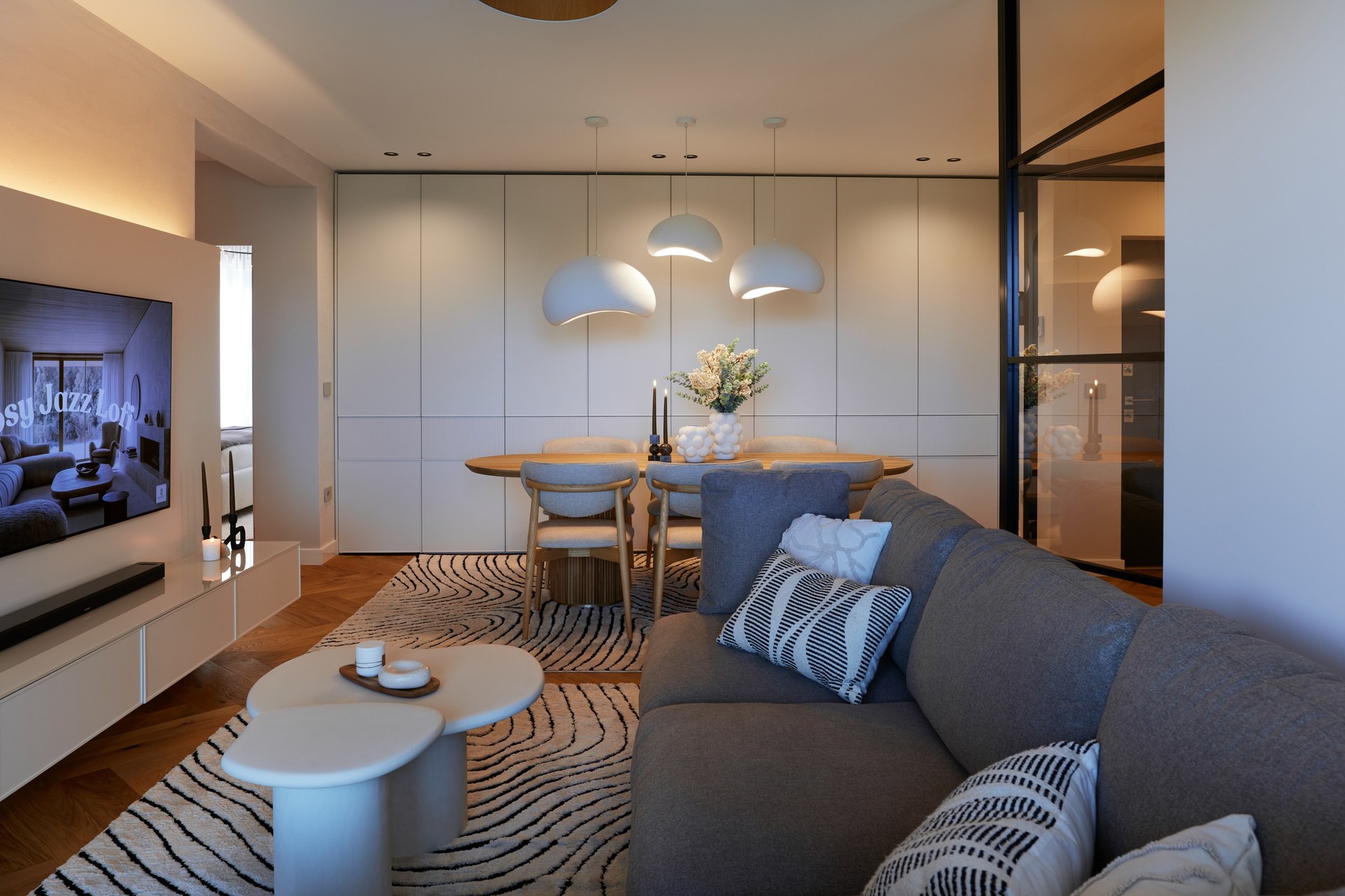 Casă complet renovată — imagine 8